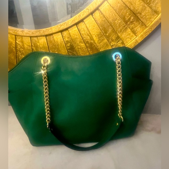 Michael Kors Saffiano Leather Jet Set Shoulder Bag in Emerald Green - Picture 4 of 7